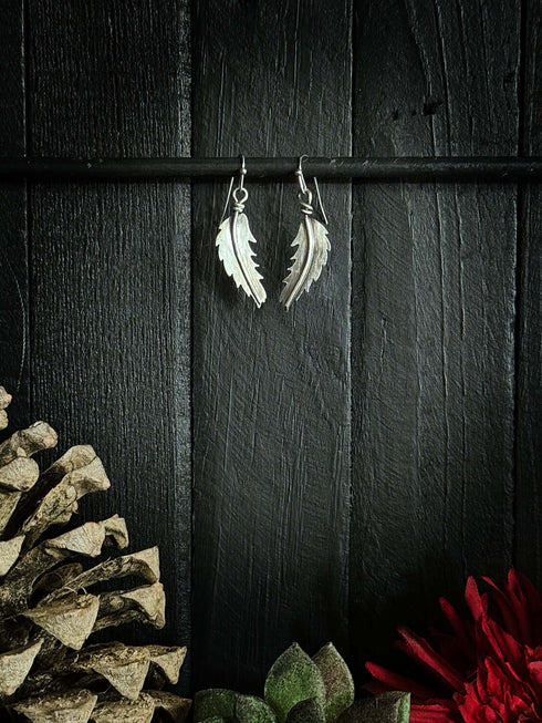 Pendientes Pluma